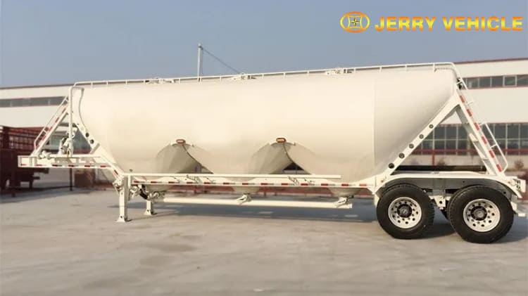 40-ton-pneumatic-cement-trailer_副本.jpg