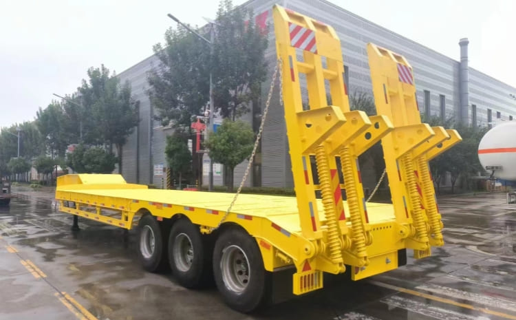 100 Ton Lowbed Trailer for Sale in Zimbabwe (3).jpg