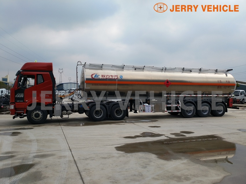 Different types of oil tanker trailer